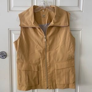 Tail Zip Up Golf Vest